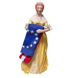 Great American Women  Doll Betsy Ross in Box COA US Historical Society